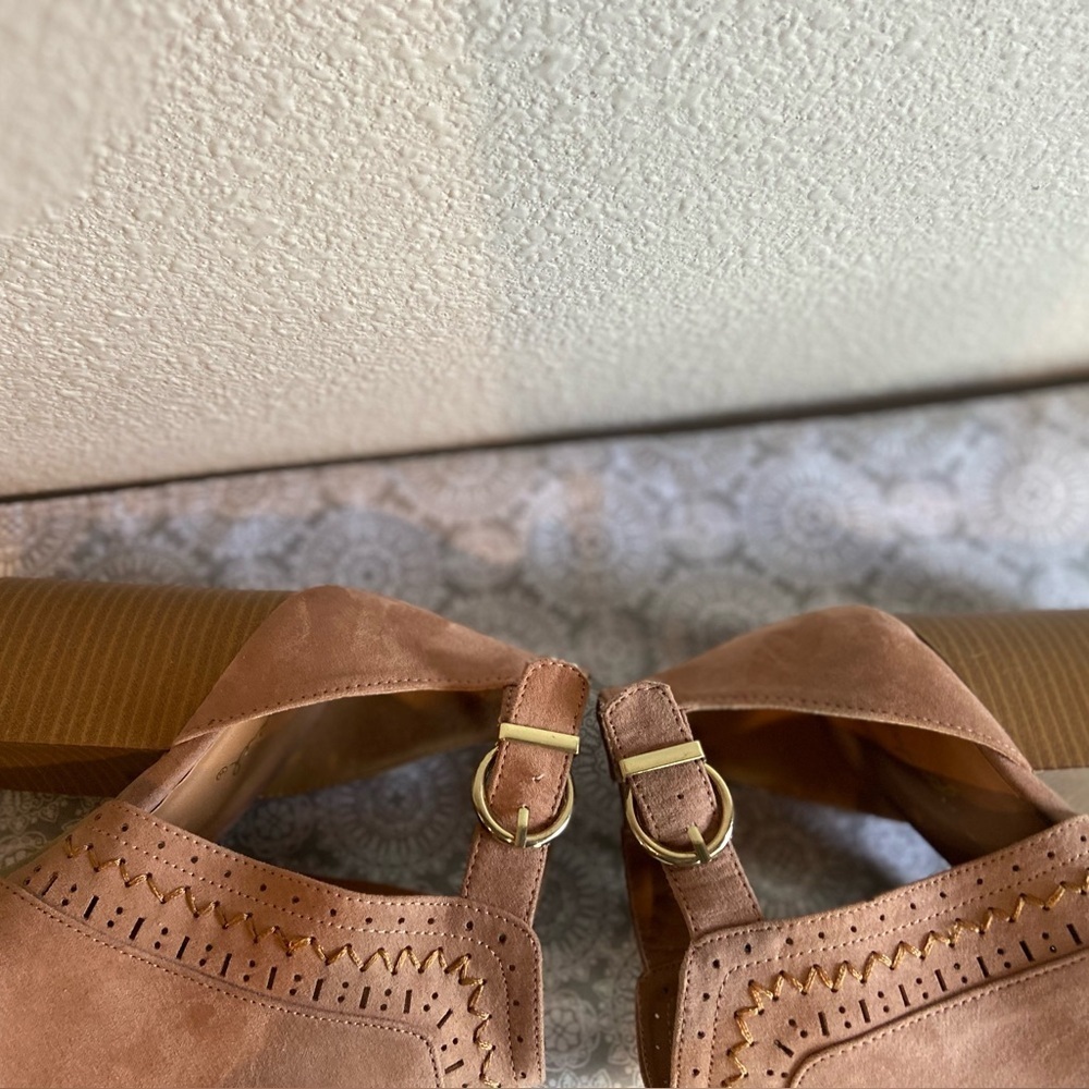 Qupid~Neutral~Faux Suede~Open Toe~Stack Heel~Buckle Closure~Ankle Bootie~Size 10 - Picture 12 of 16